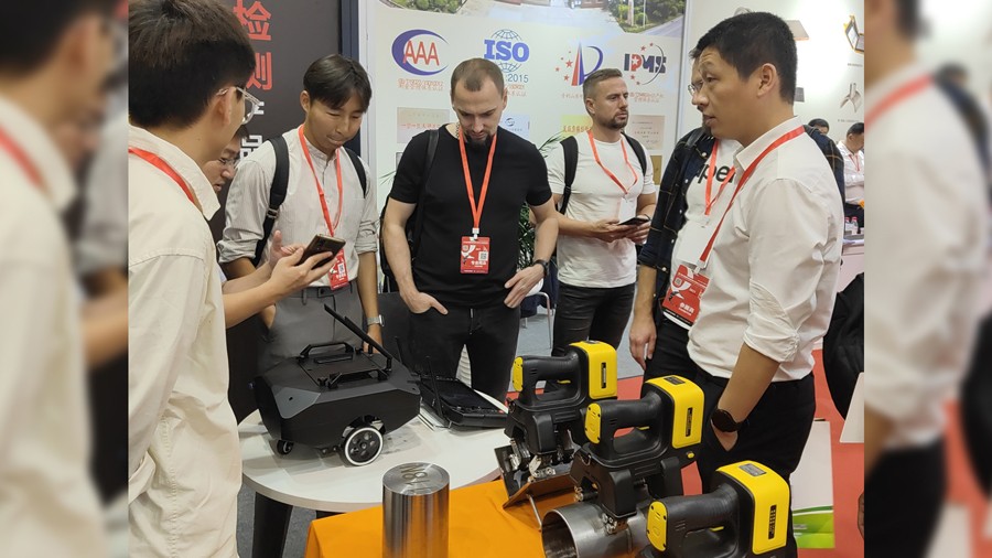 亚洲精品久久一区二区三区