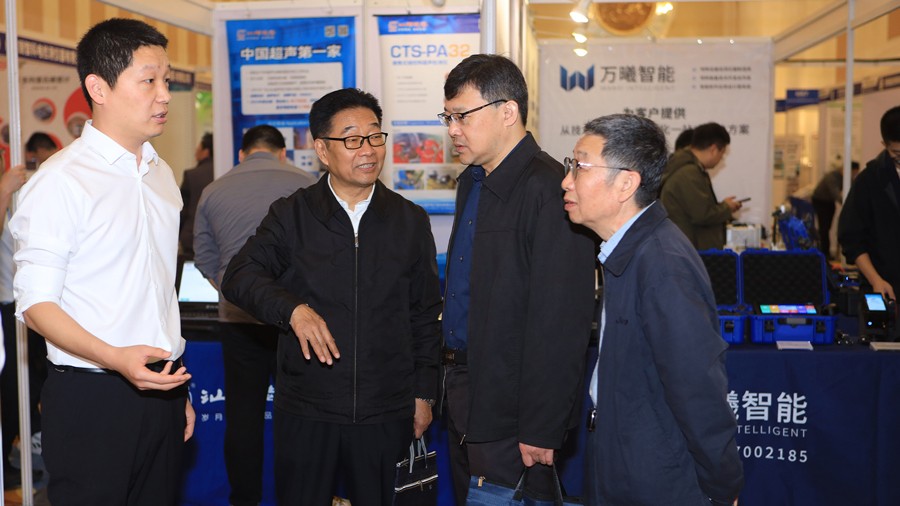 亚洲精品久久一区二区三区