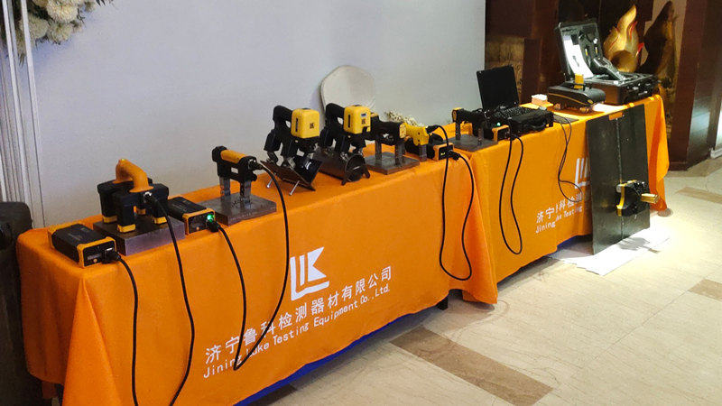 亚洲精品久久一区二区三区