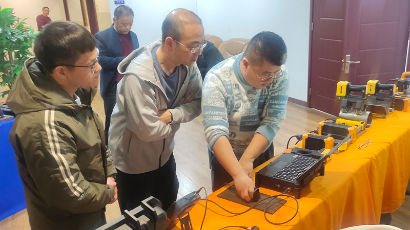 亚洲精品久久一区二区三区