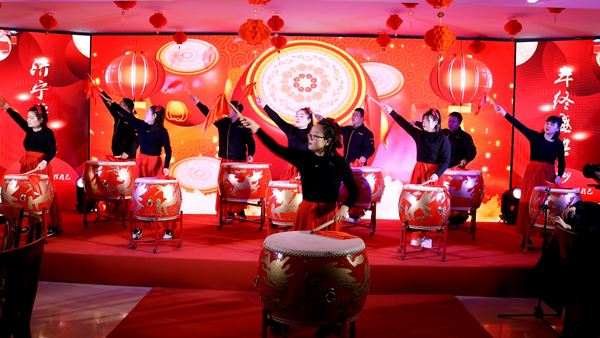 亚洲精品久久一区二区三区