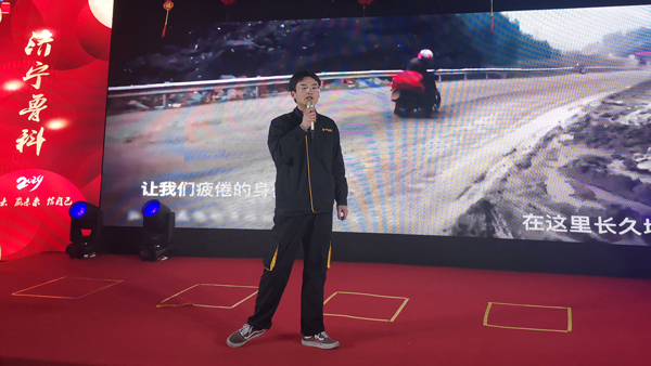 亚洲精品久久一区二区三区