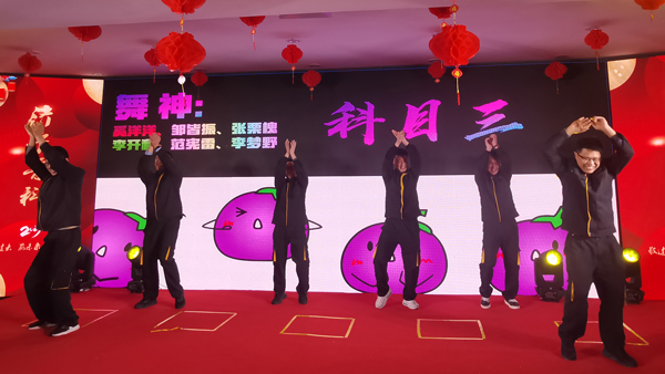 亚洲精品久久一区二区三区