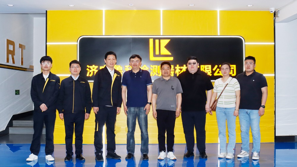 亚洲精品久久一区二区三区