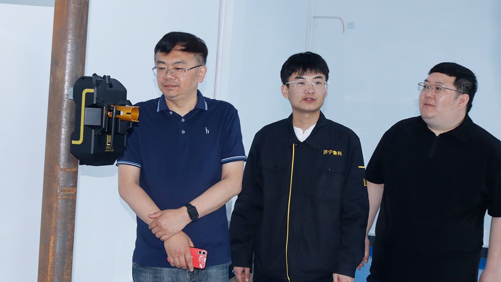 亚洲精品久久一区二区三区