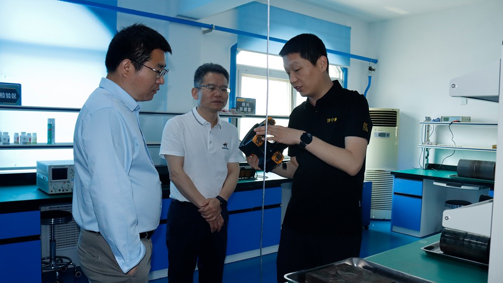 亚洲精品久久一区二区三区