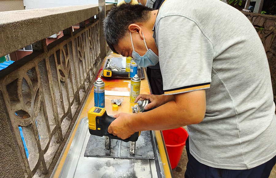 亚洲精品久久一区二区三区