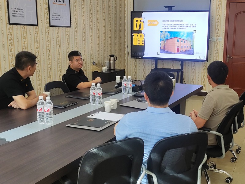 亚洲精品久久一区二区三区