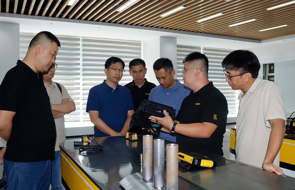 亚洲精品久久一区二区三区