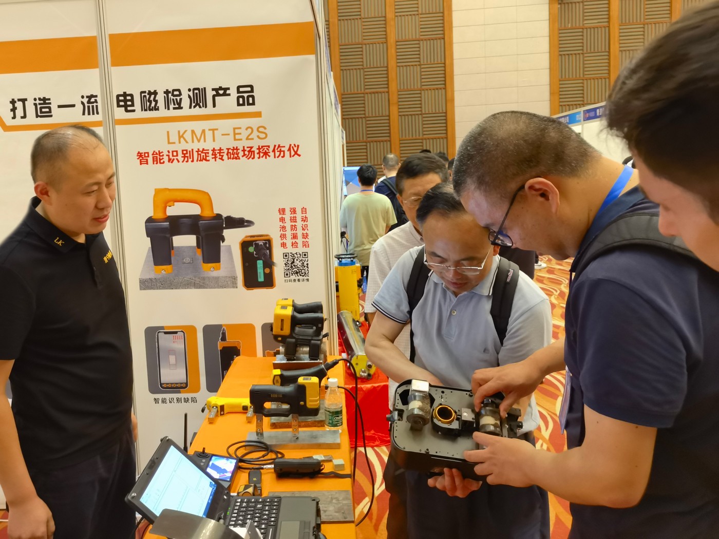 亚洲精品久久一区二区三区