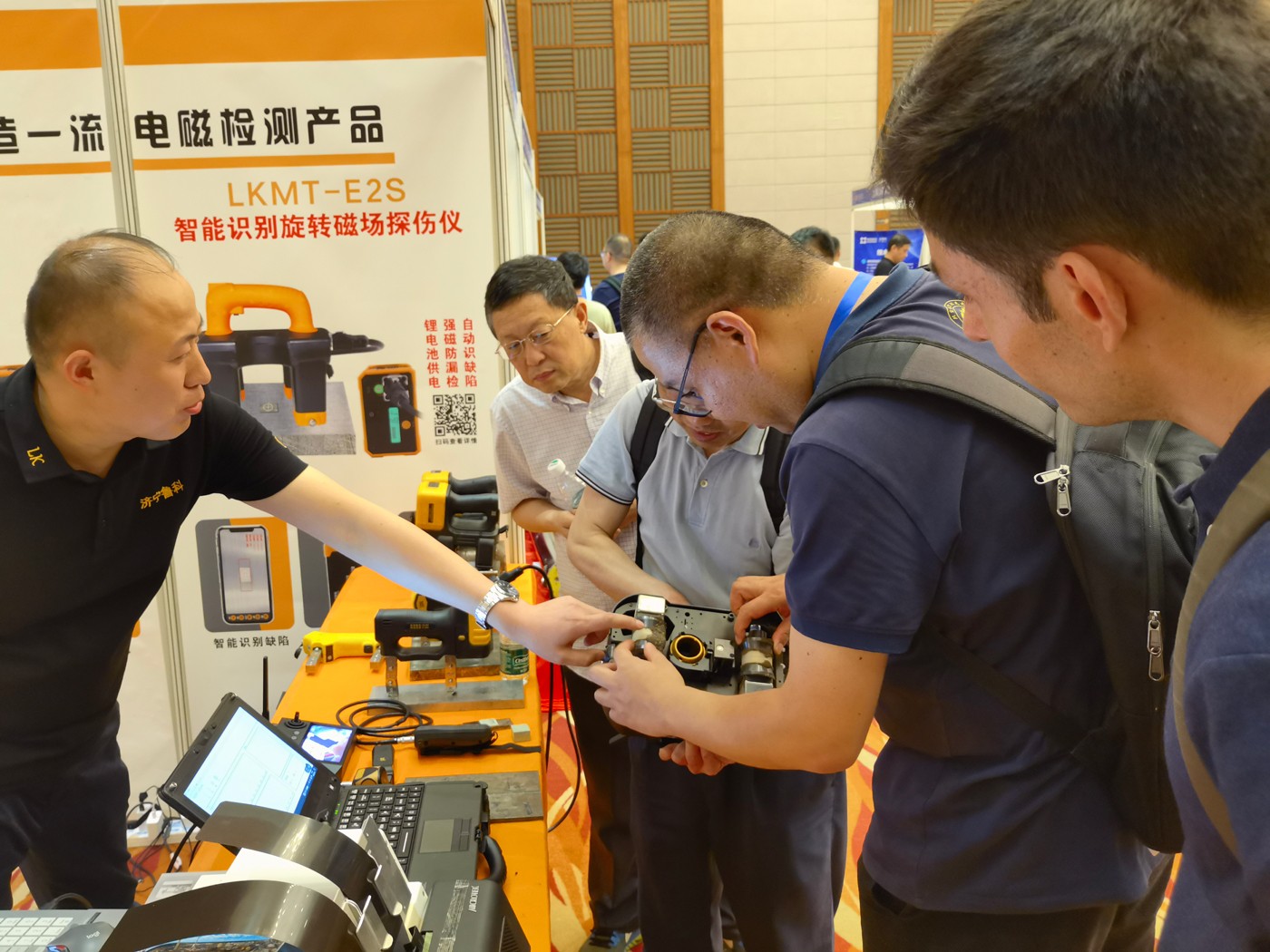 亚洲精品久久一区二区三区