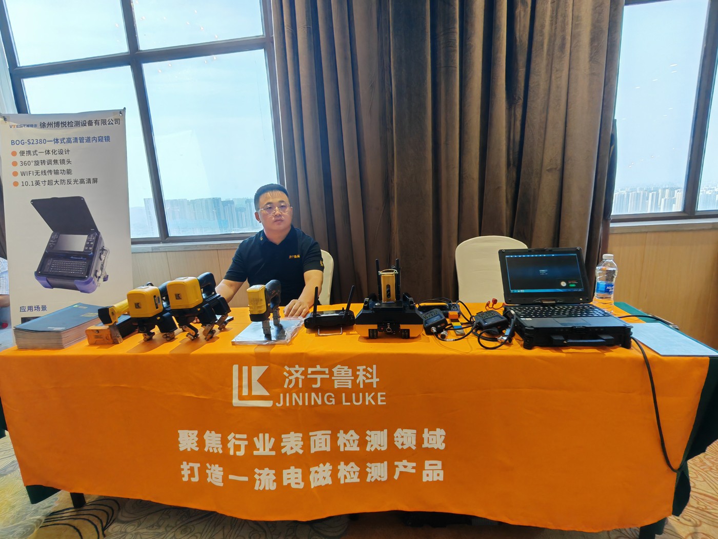 亚洲精品久久一区二区三区