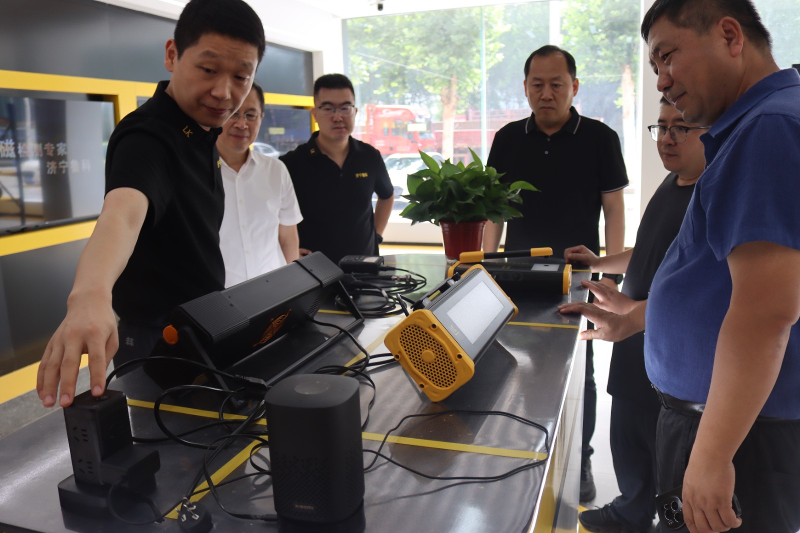 亚洲精品久久一区二区三区