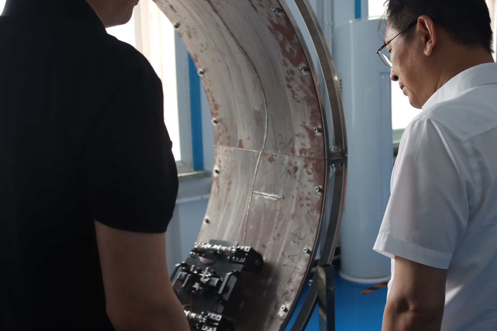 亚洲精品久久一区二区三区