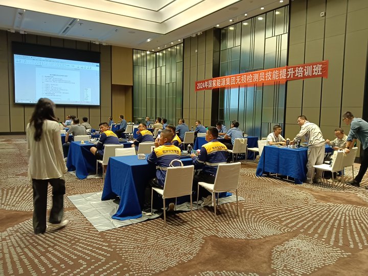 亚洲精品久久一区二区三区