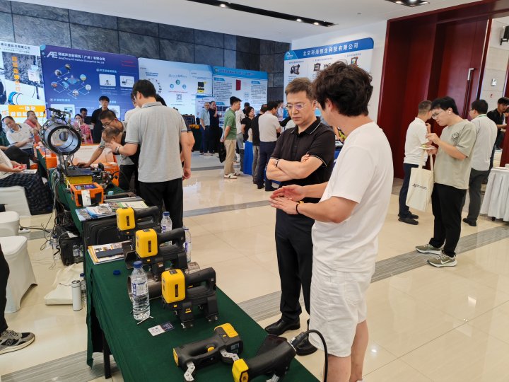 亚洲精品久久一区二区三区