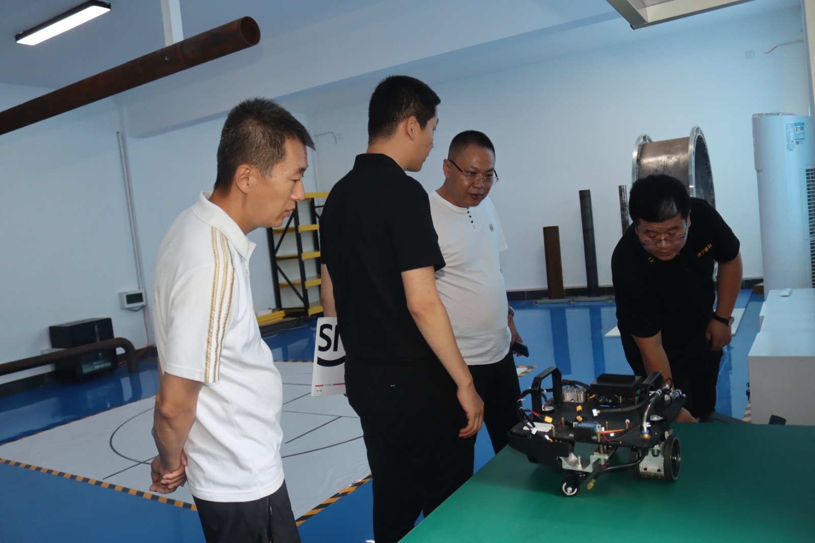 亚洲精品久久一区二区三区