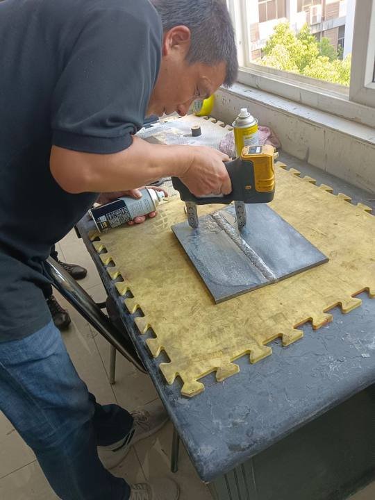 亚洲精品久久一区二区三区