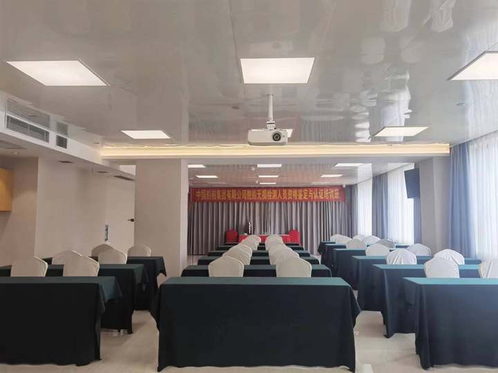 亚洲精品久久一区二区三区