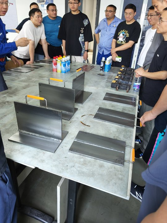 亚洲精品久久一区二区三区