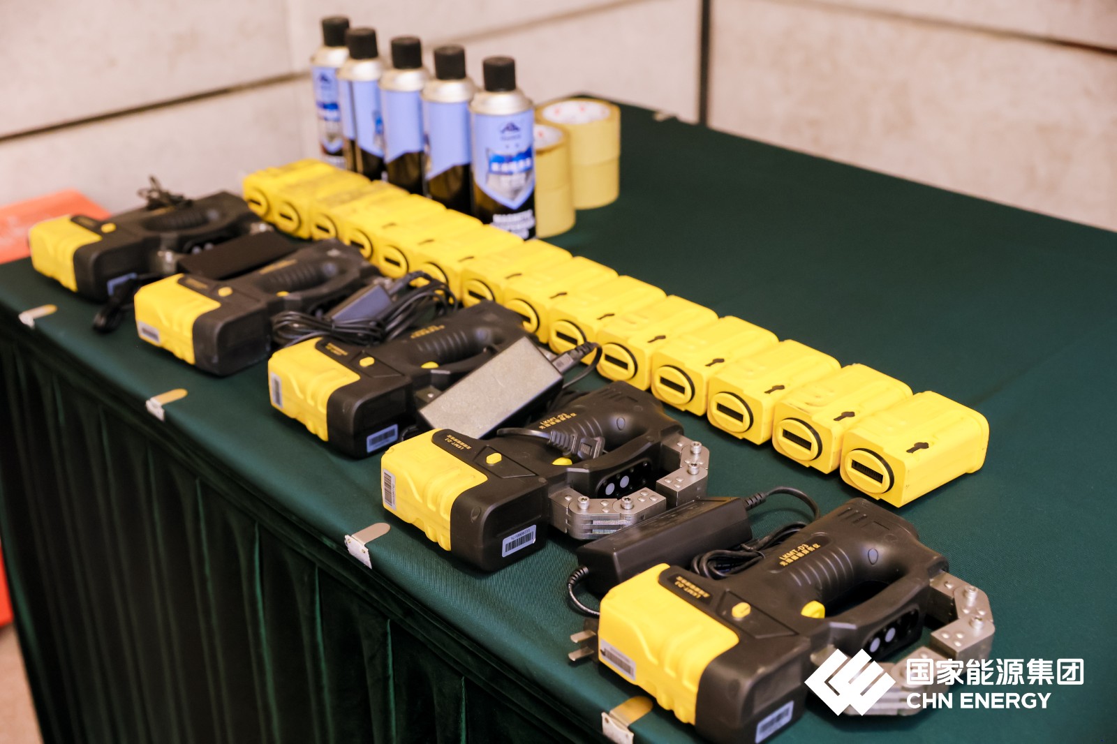 亚洲精品久久一区二区三区