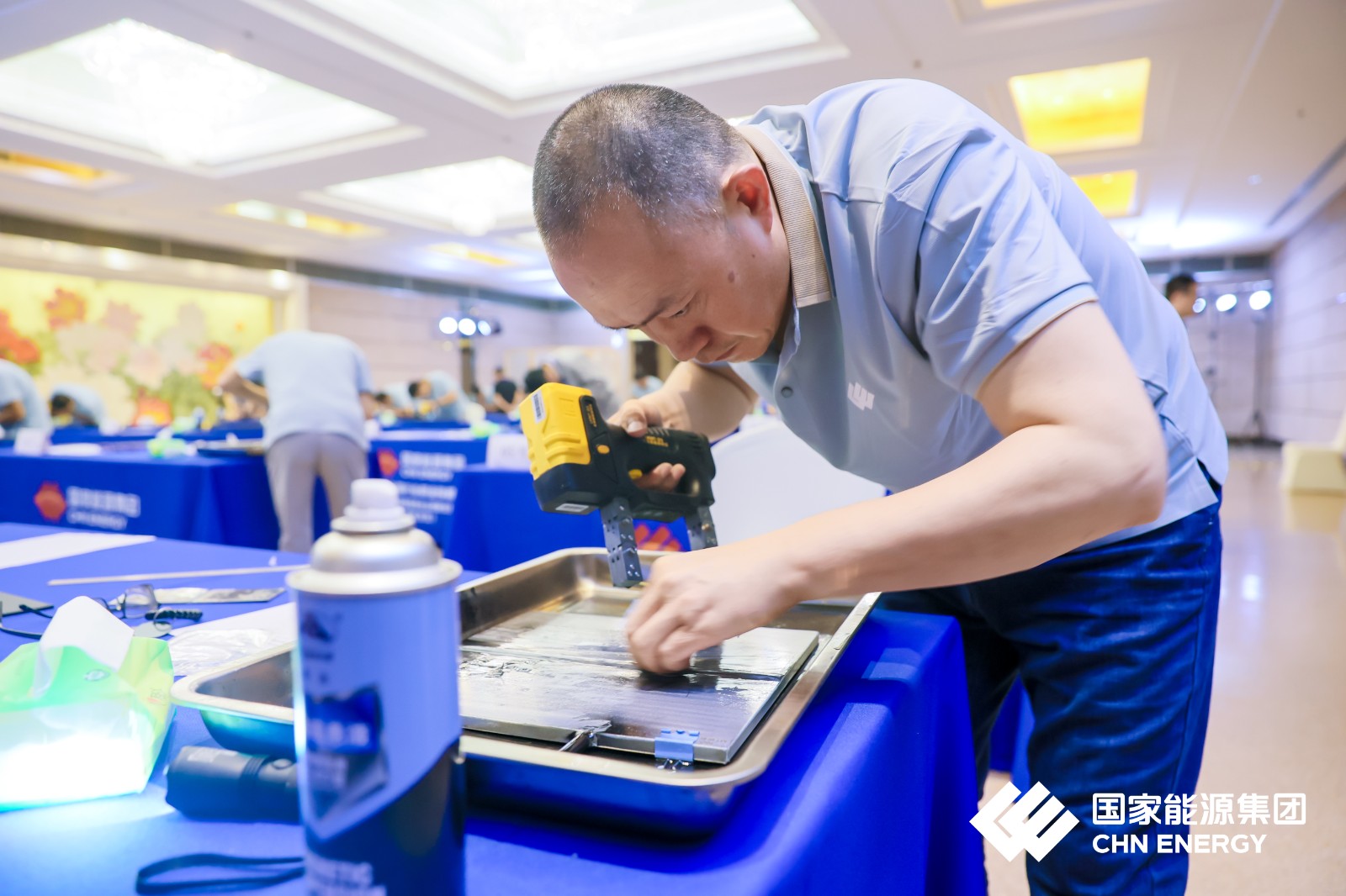 亚洲精品久久一区二区三区