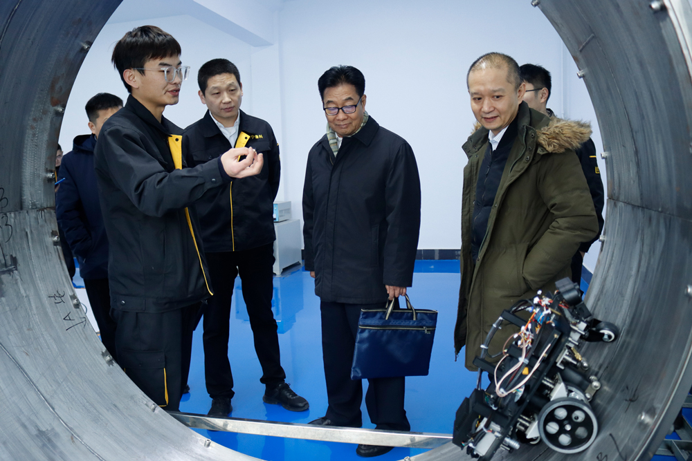 亚洲精品久久一区二区三区