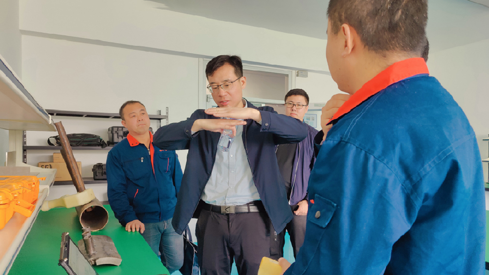 亚洲精品久久一区二区三区