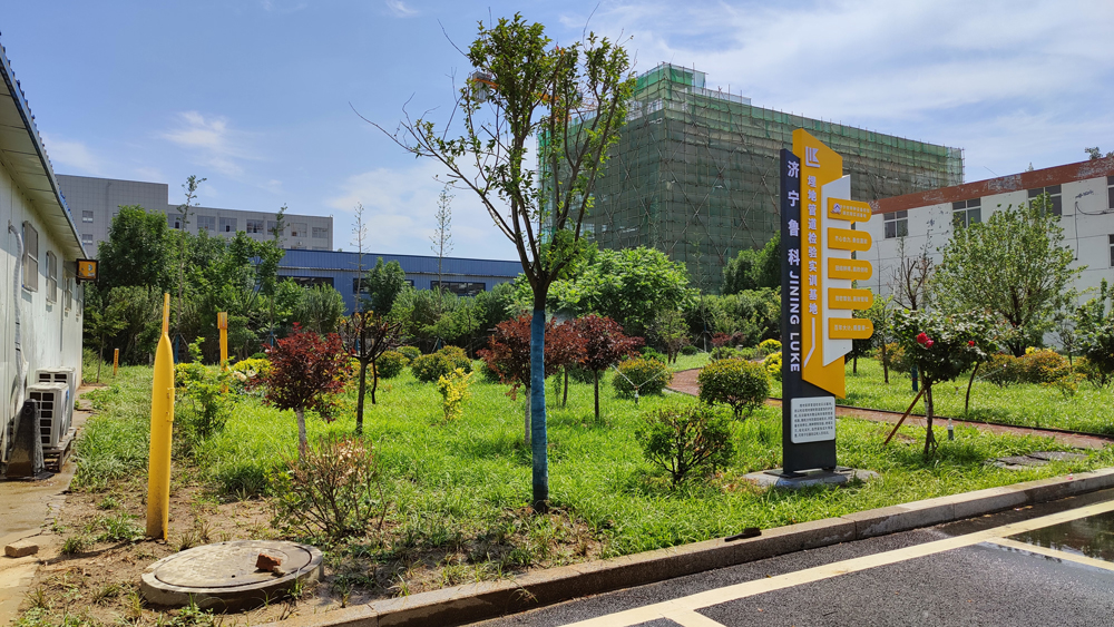 亚洲精品久久一区二区三区