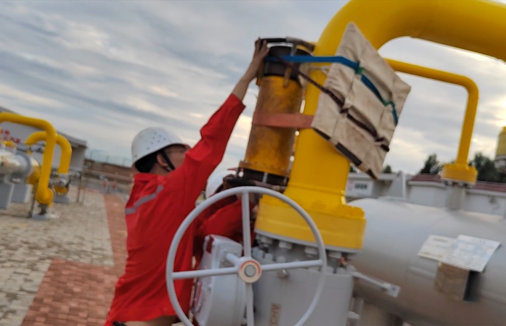 亚洲精品久久一区二区三区