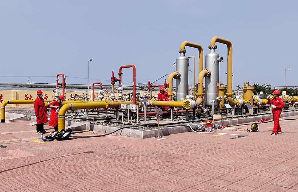 亚洲精品久久一区二区三区