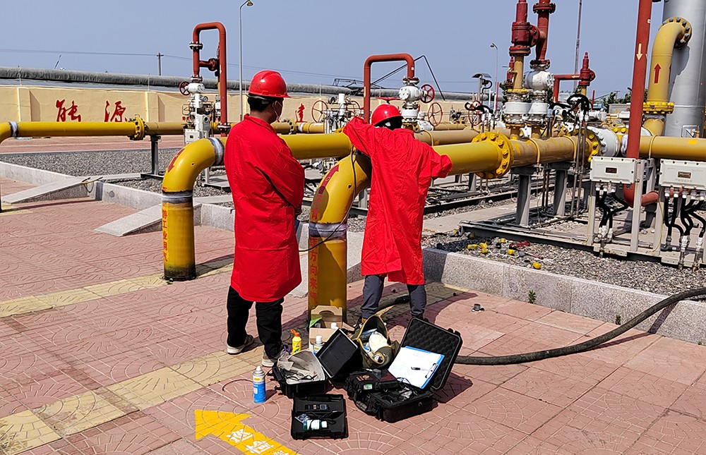 亚洲精品久久一区二区三区