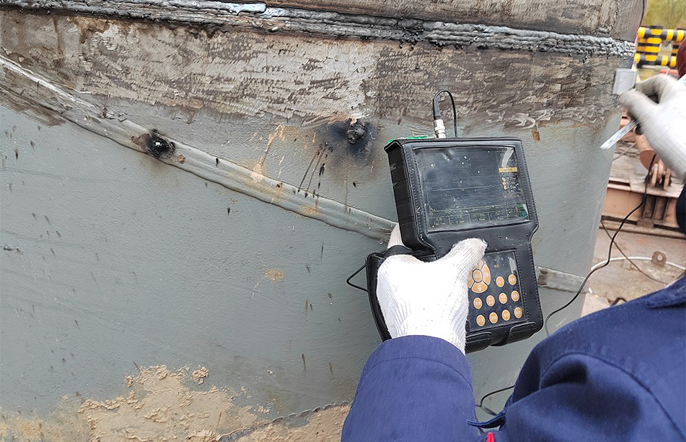 亚洲精品久久一区二区三区