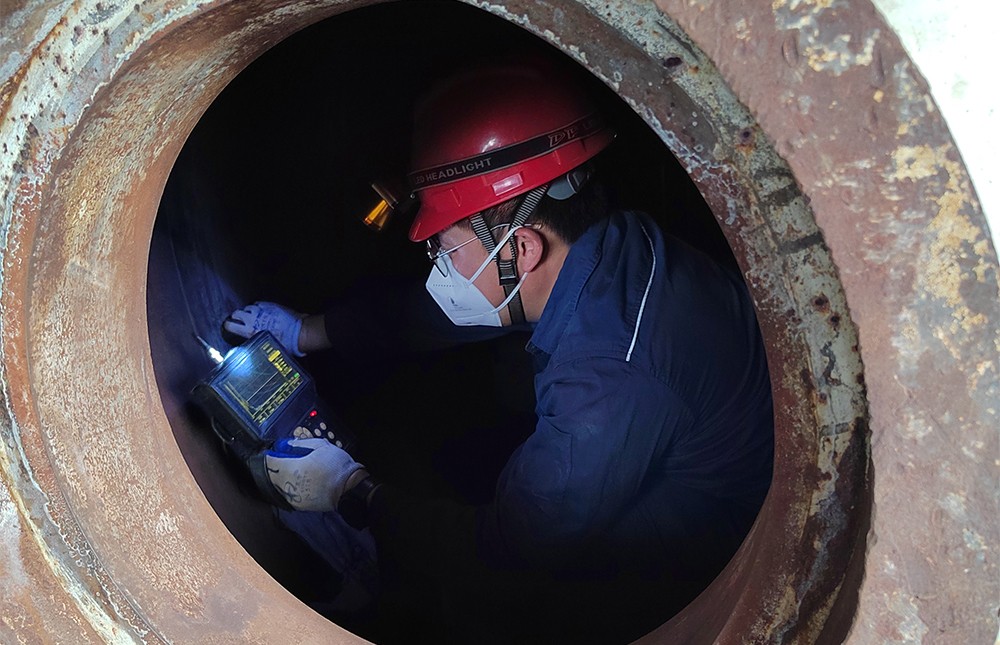 亚洲精品久久一区二区三区