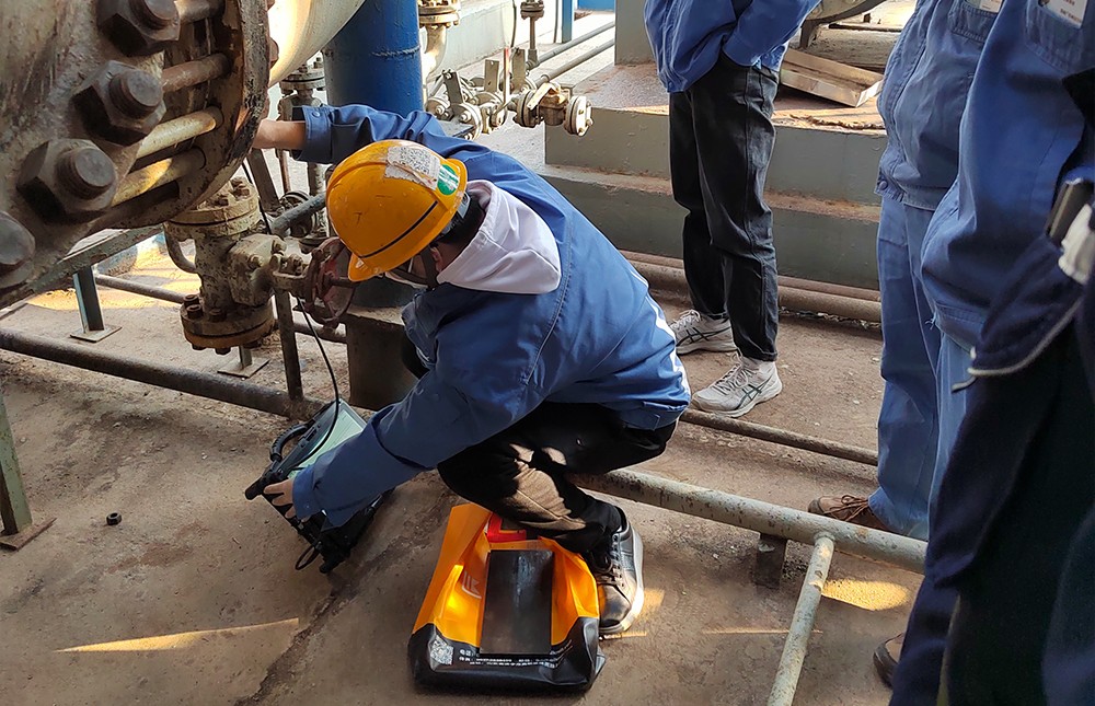 亚洲精品久久一区二区三区