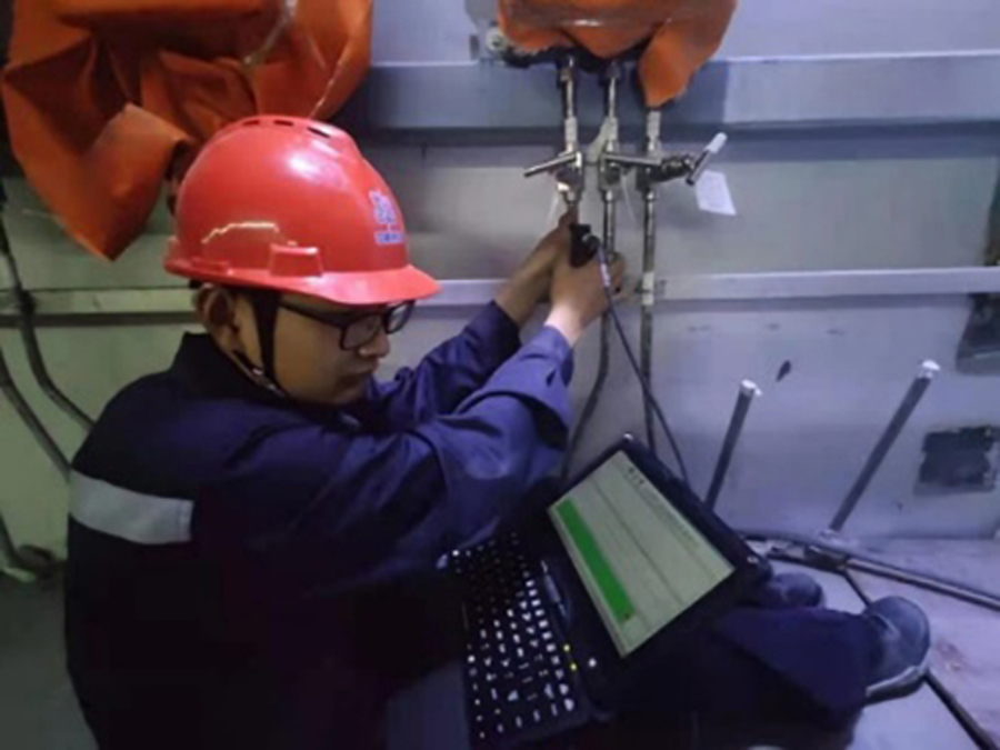 亚洲精品久久一区二区三区