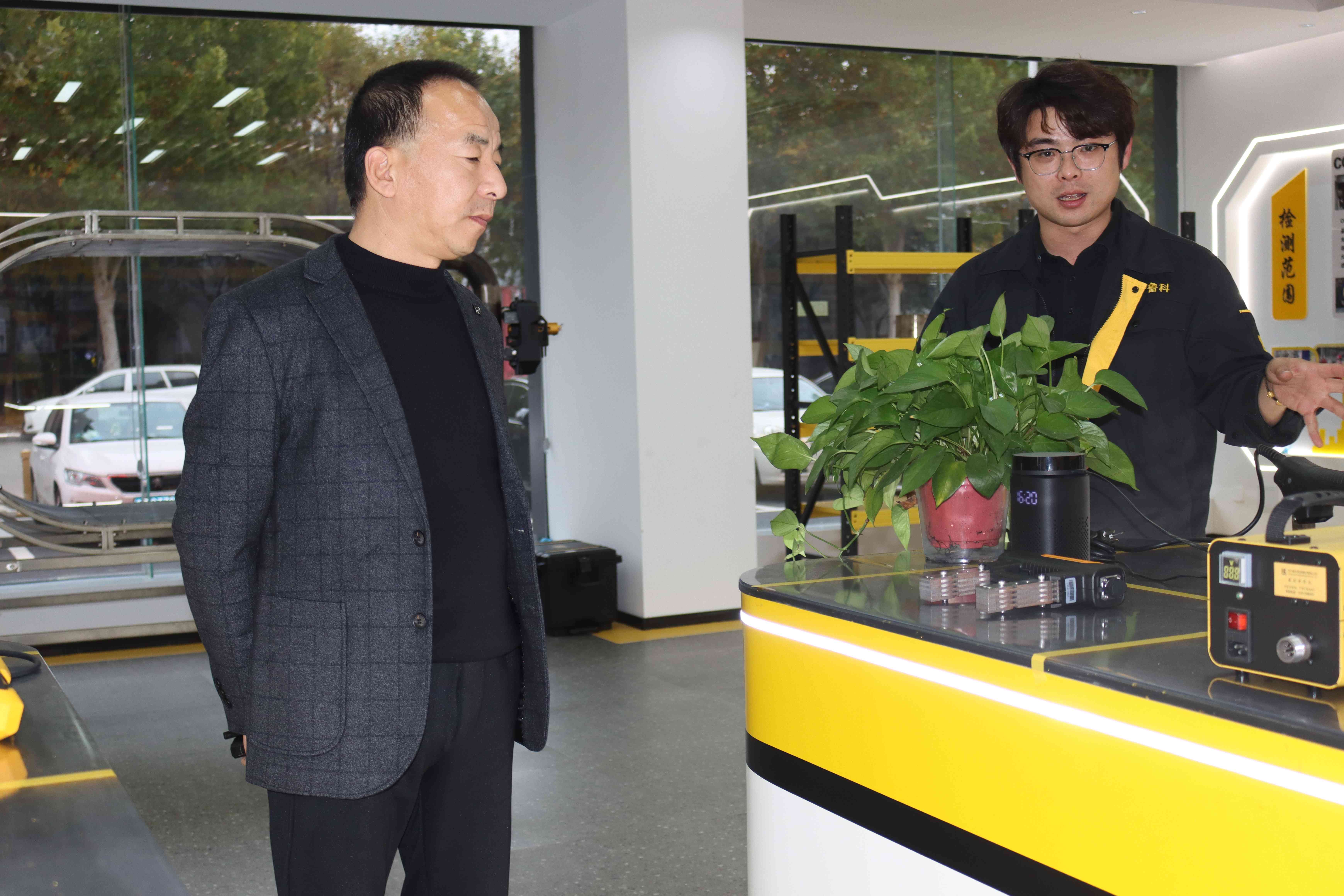 亚洲精品久久一区二区三区