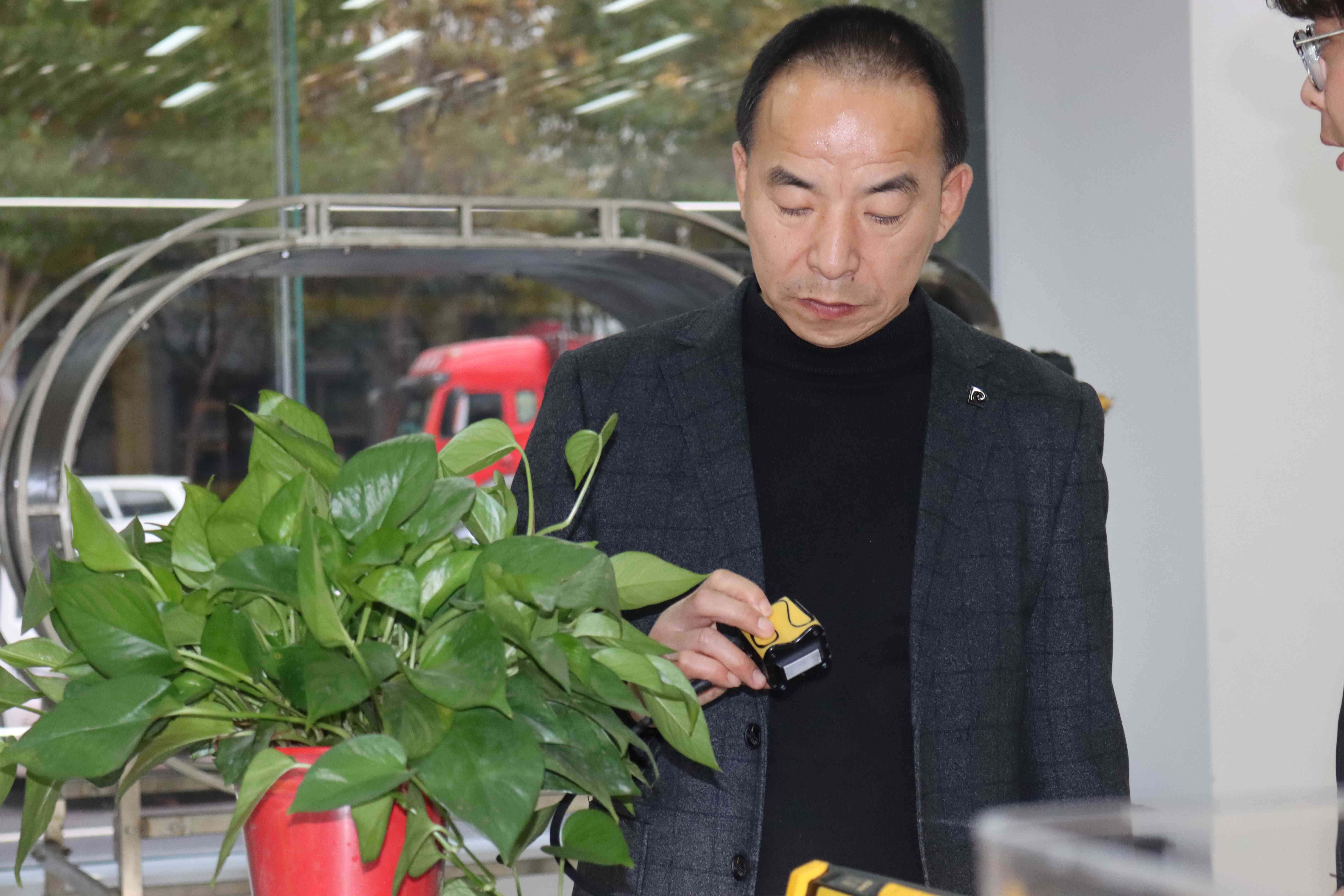 亚洲精品久久一区二区三区