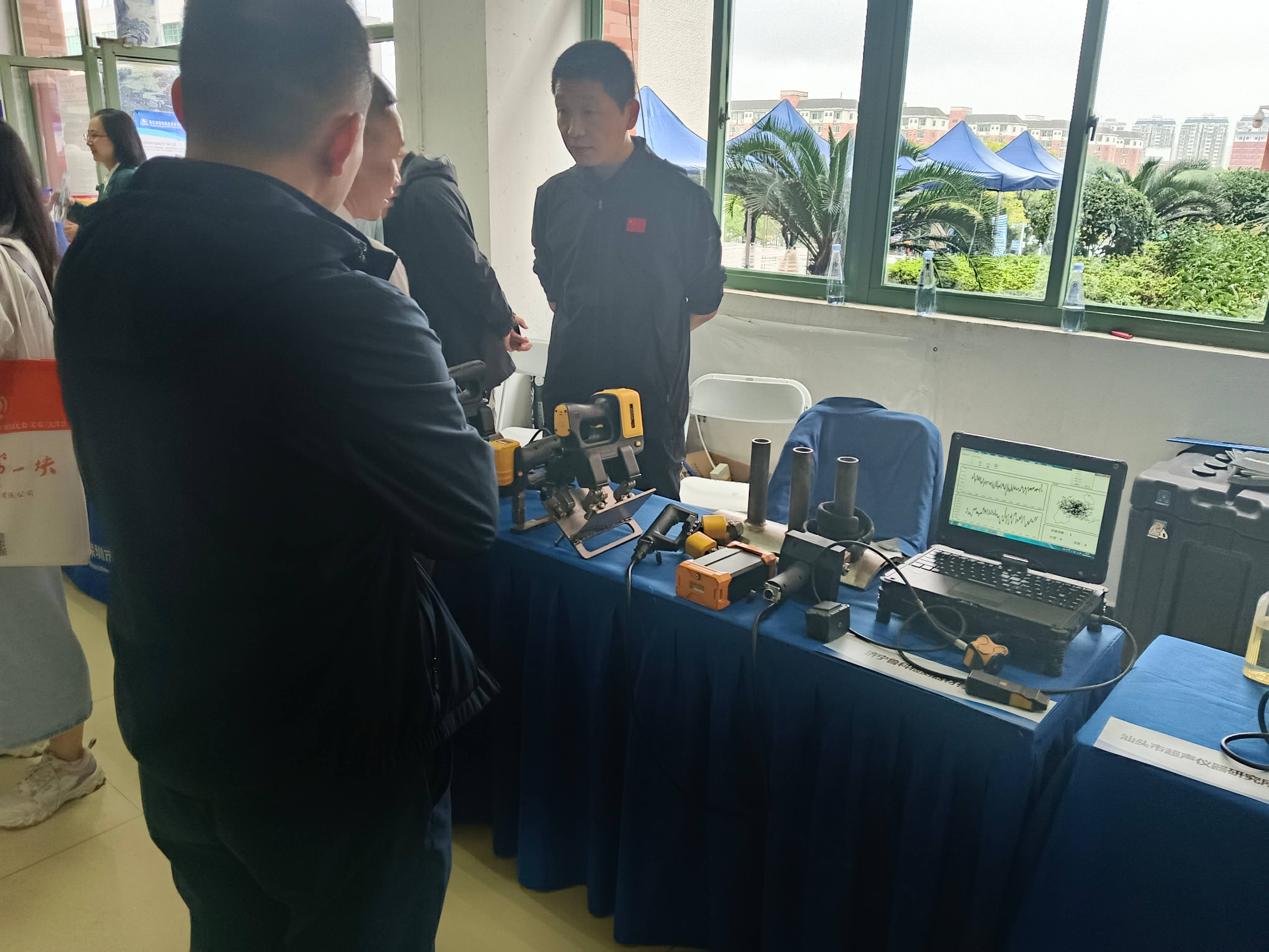 亚洲精品久久一区二区三区