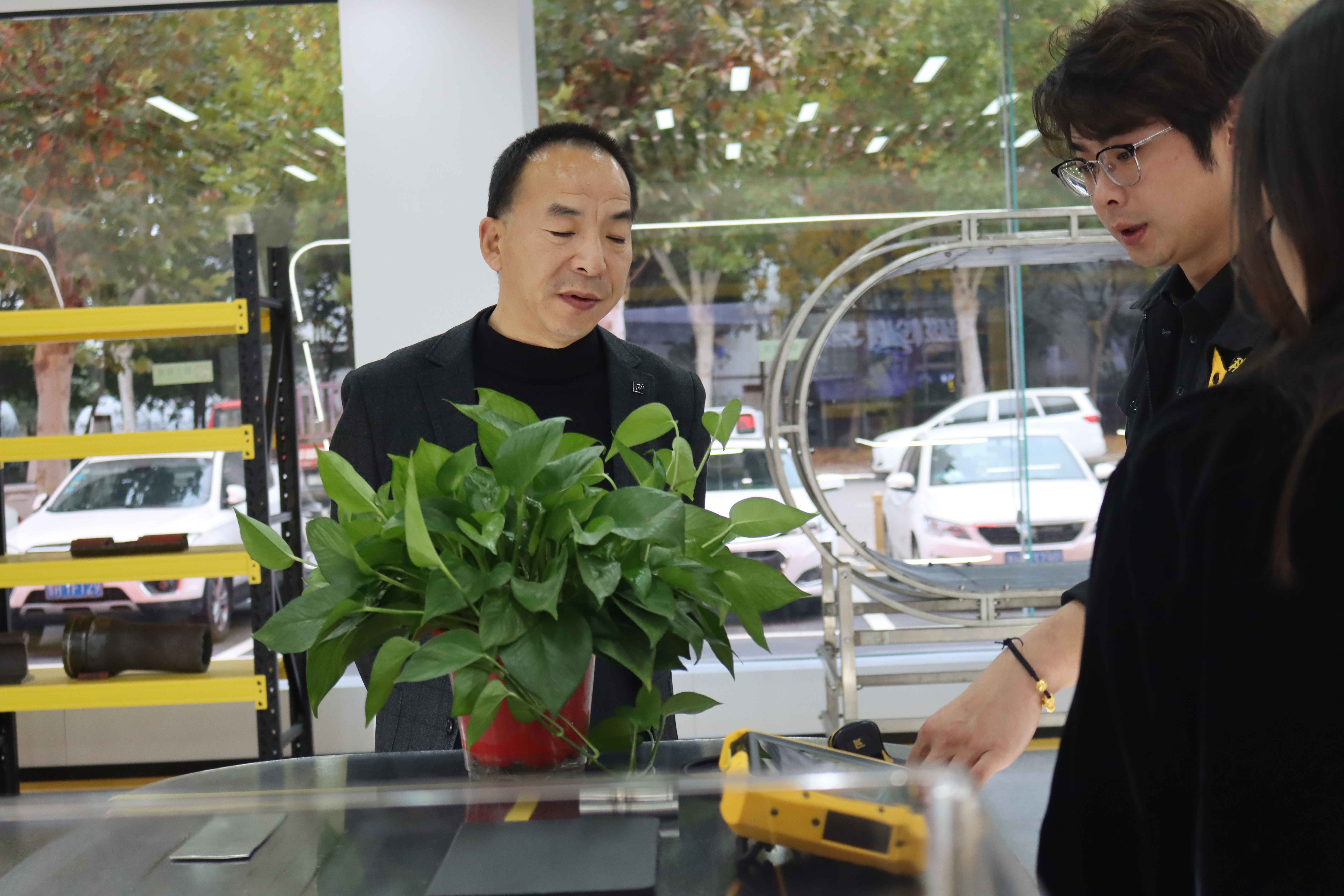 亚洲精品久久一区二区三区