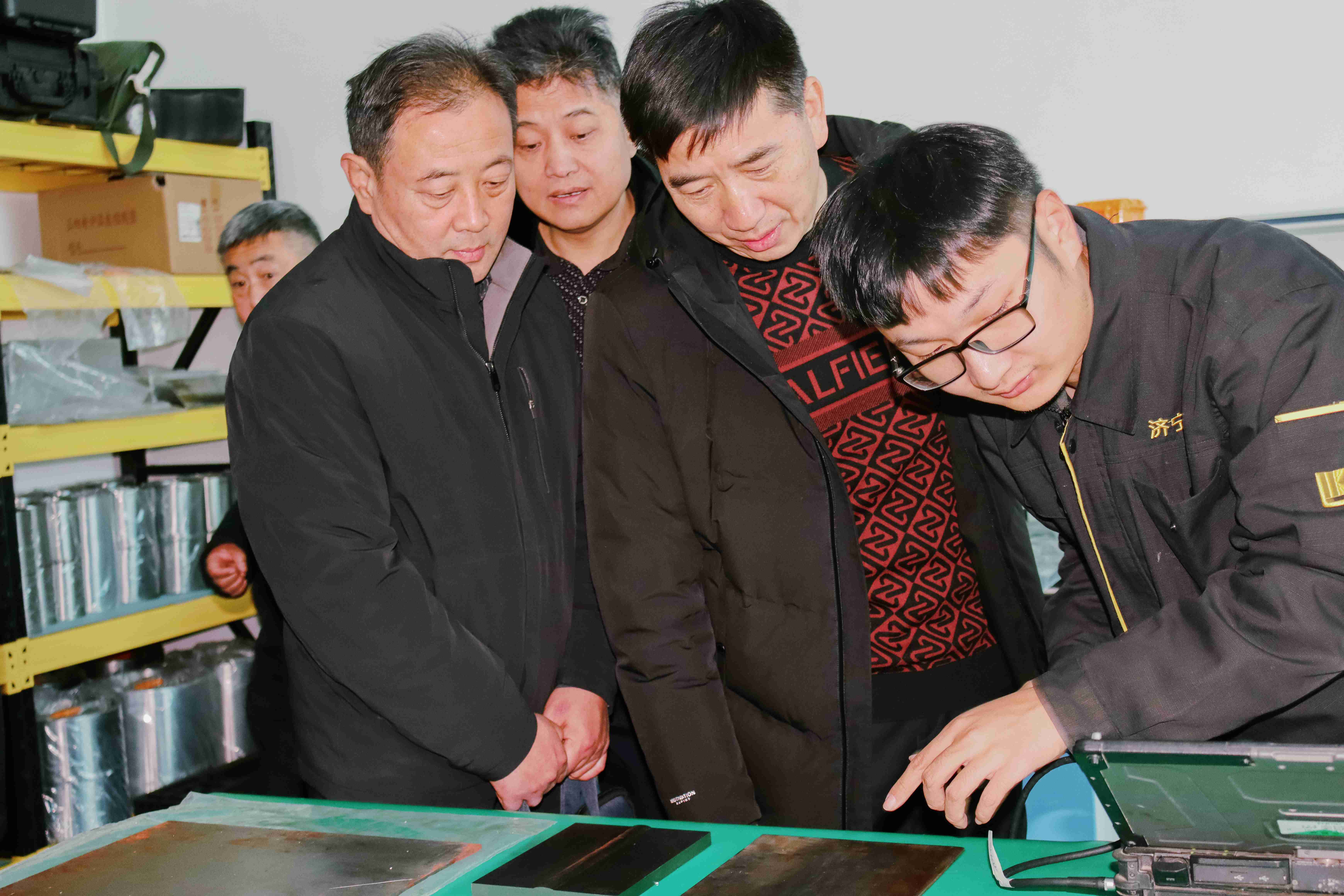 亚洲精品久久一区二区三区