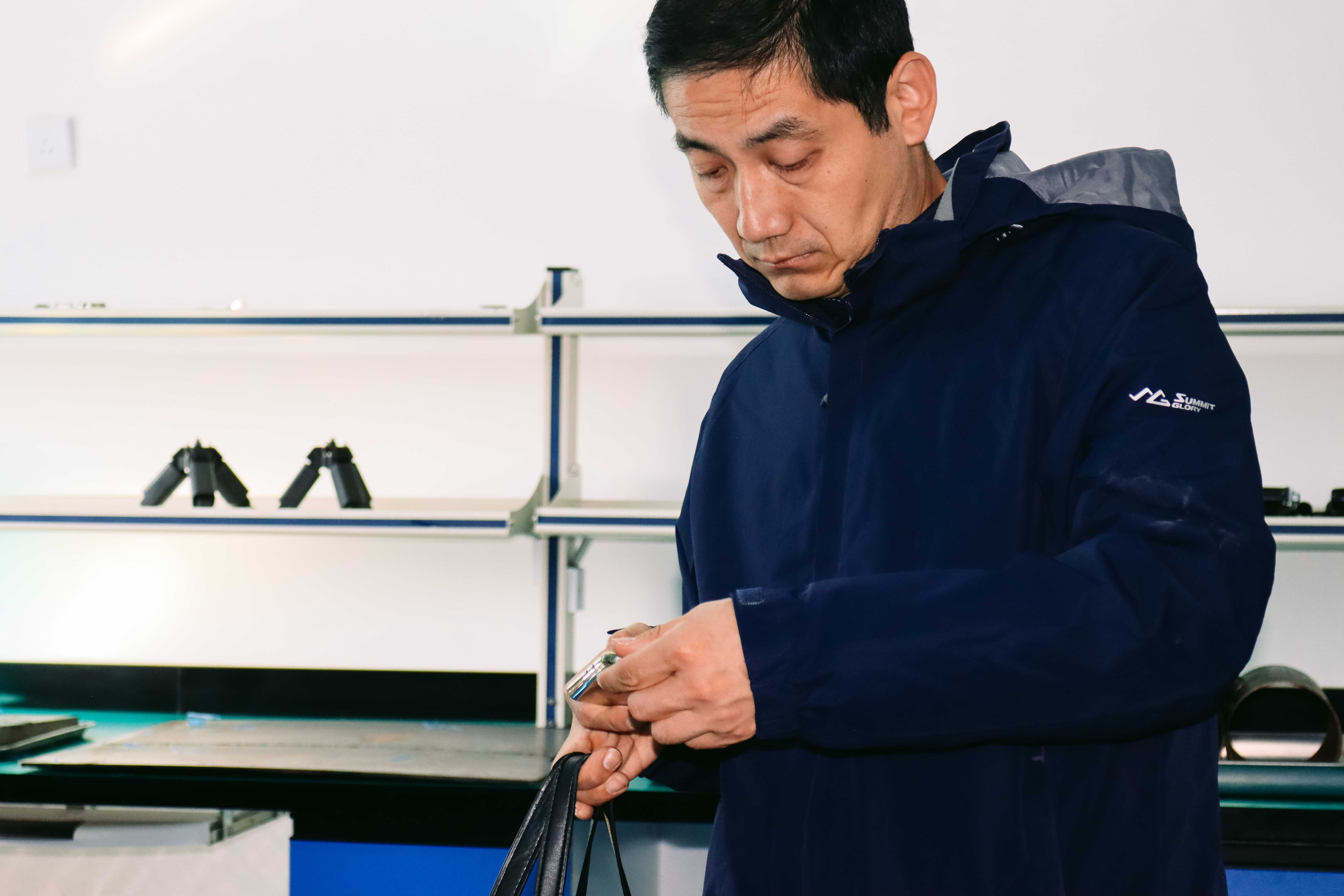 亚洲精品久久一区二区三区