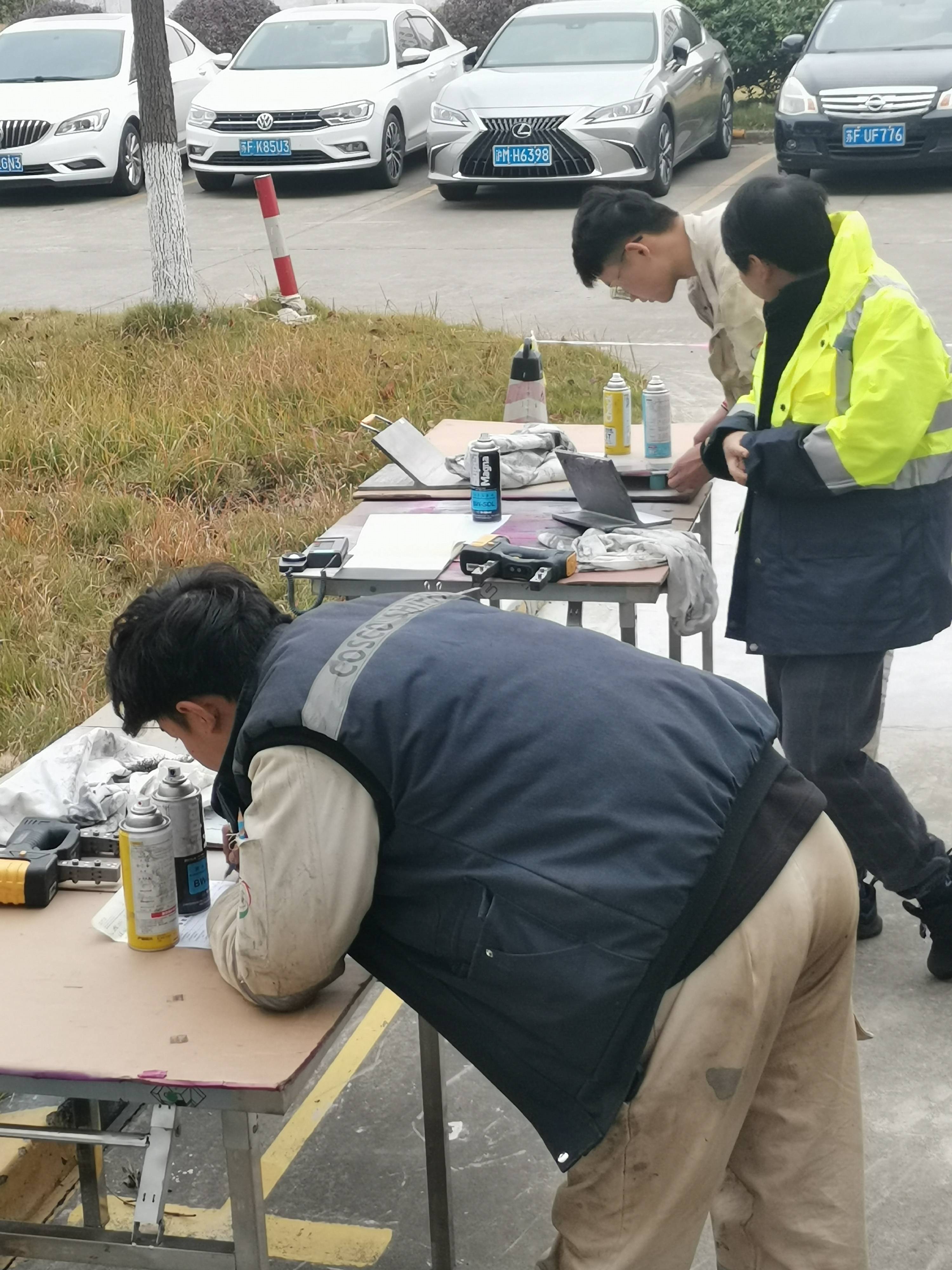 亚洲精品久久一区二区三区