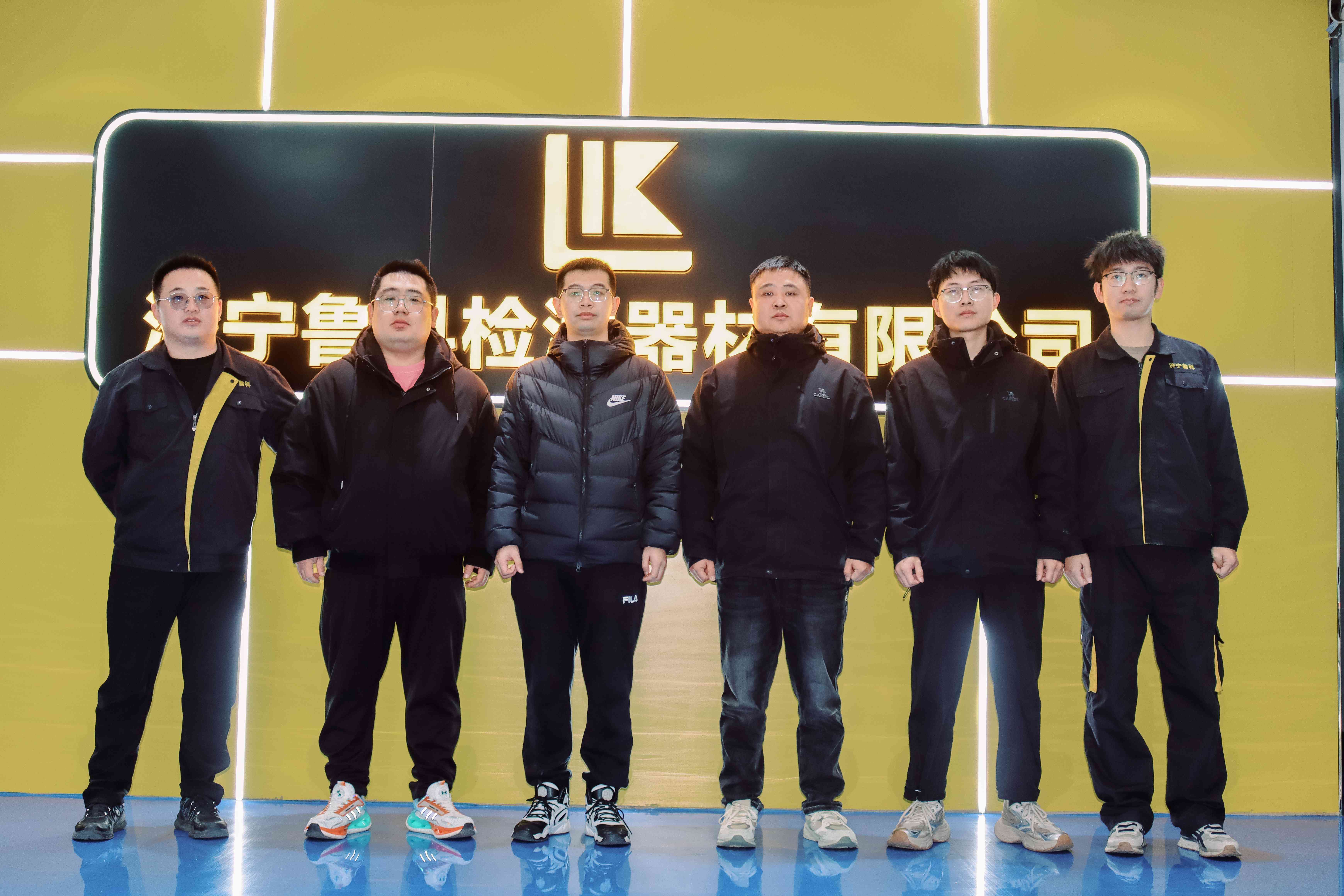 亚洲精品久久一区二区三区