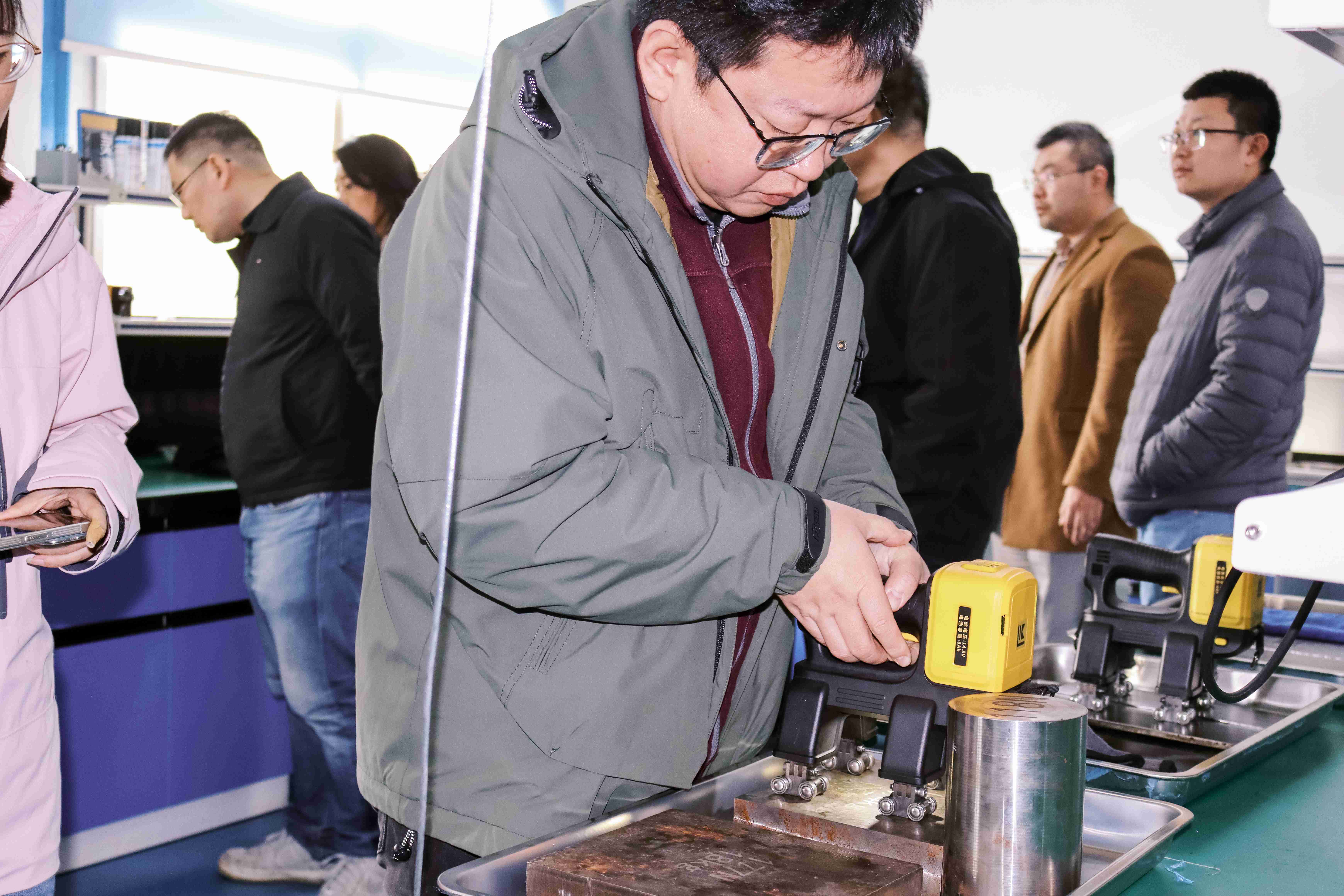 亚洲精品久久一区二区三区