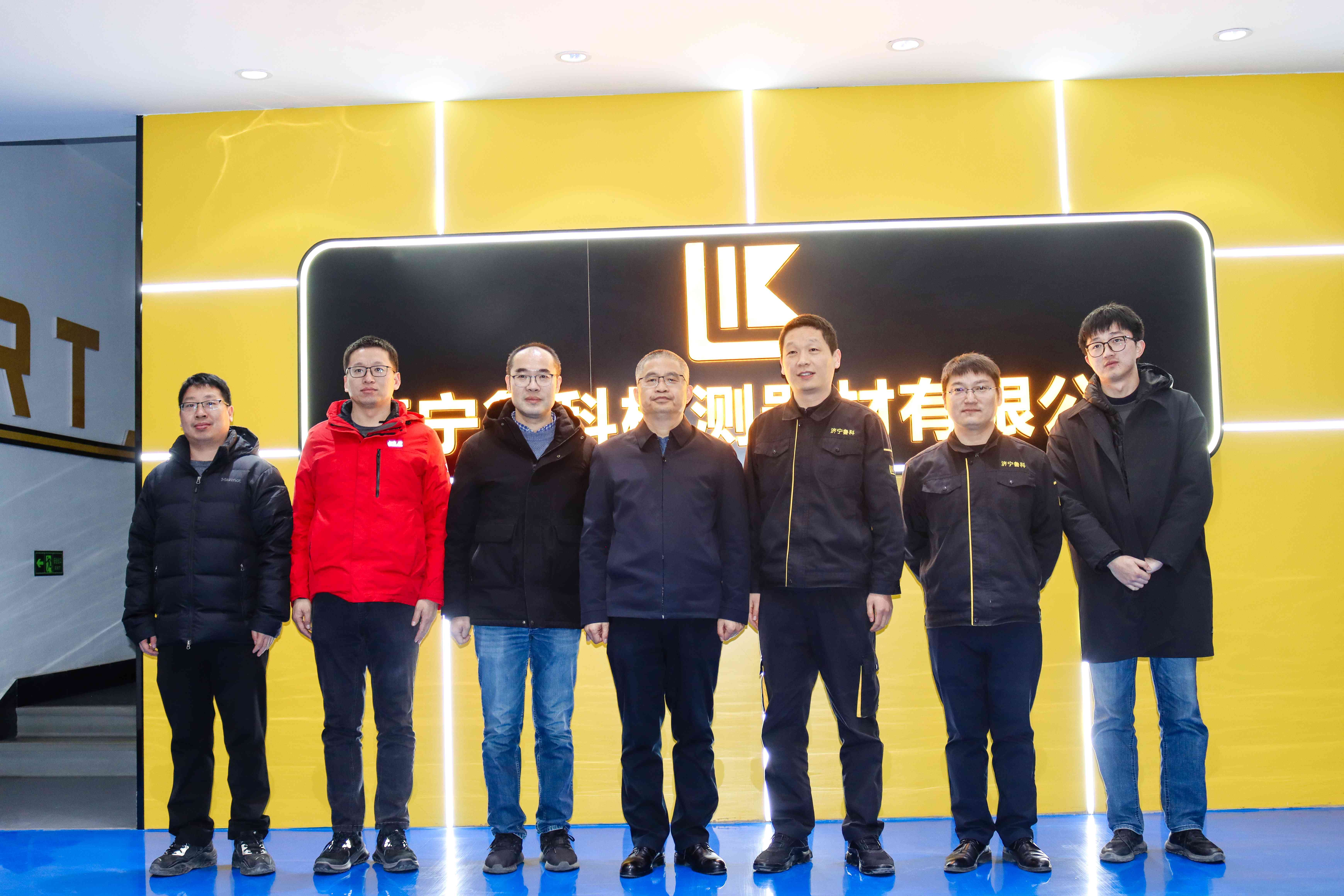 亚洲精品久久一区二区三区