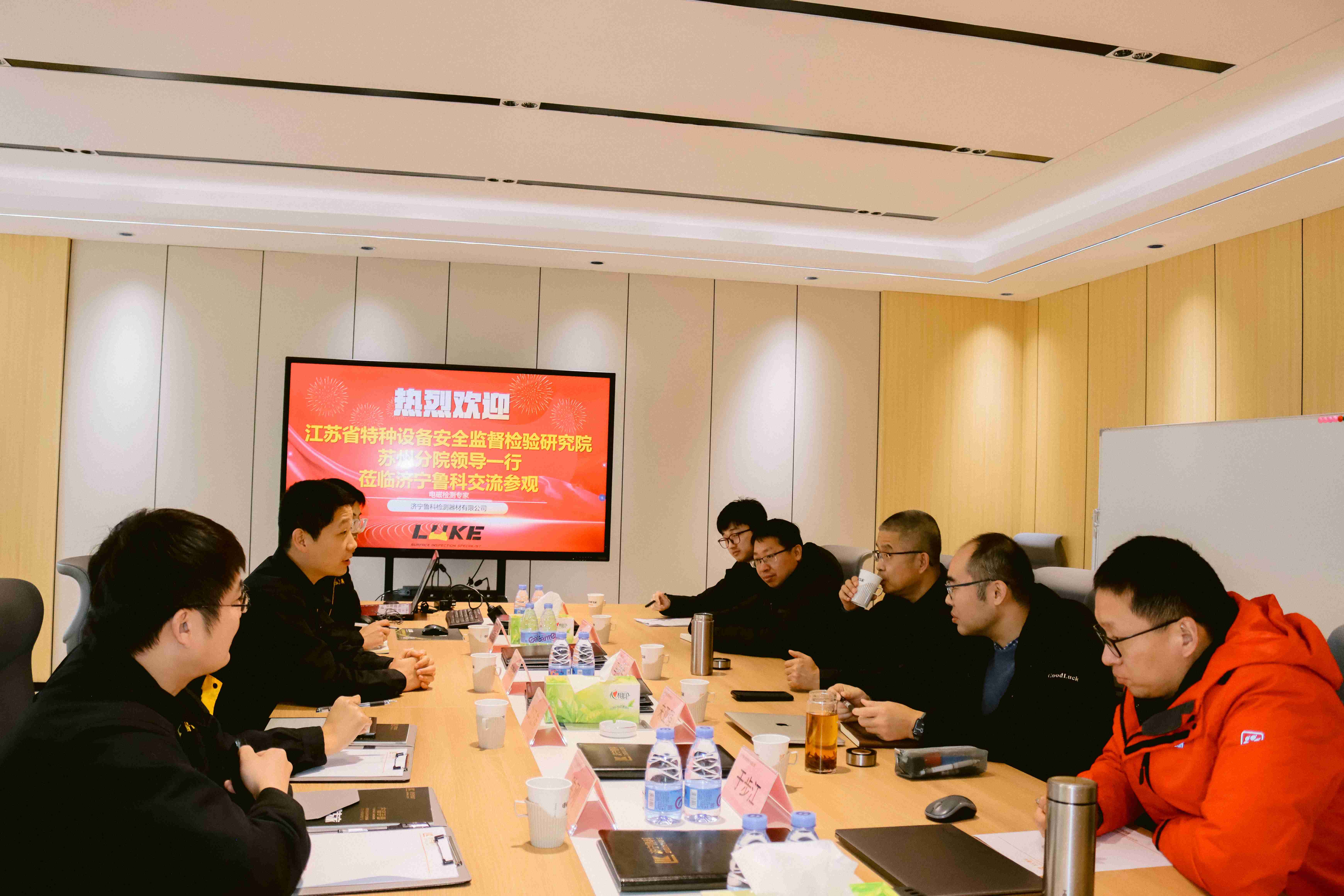 亚洲精品久久一区二区三区