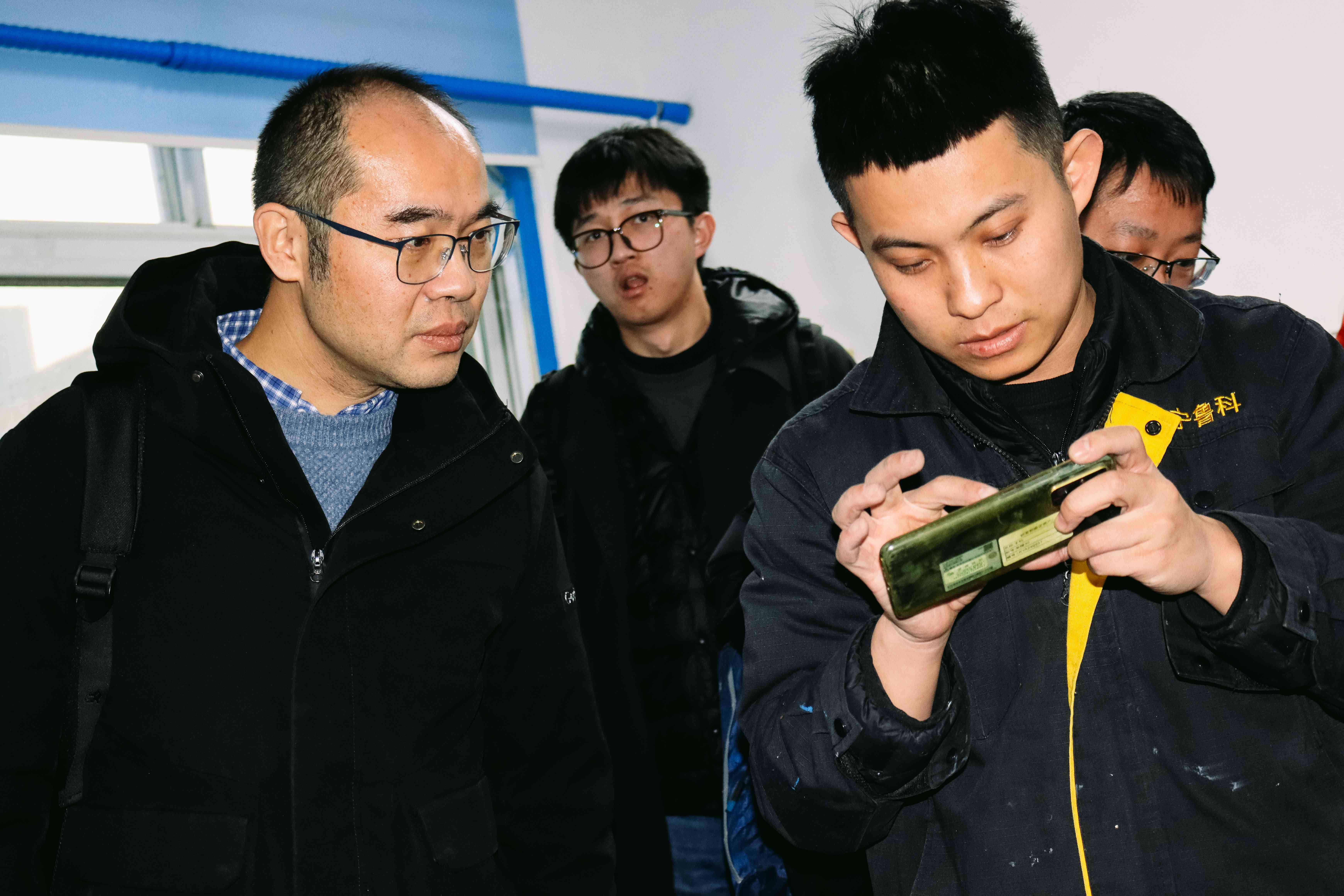 亚洲精品久久一区二区三区