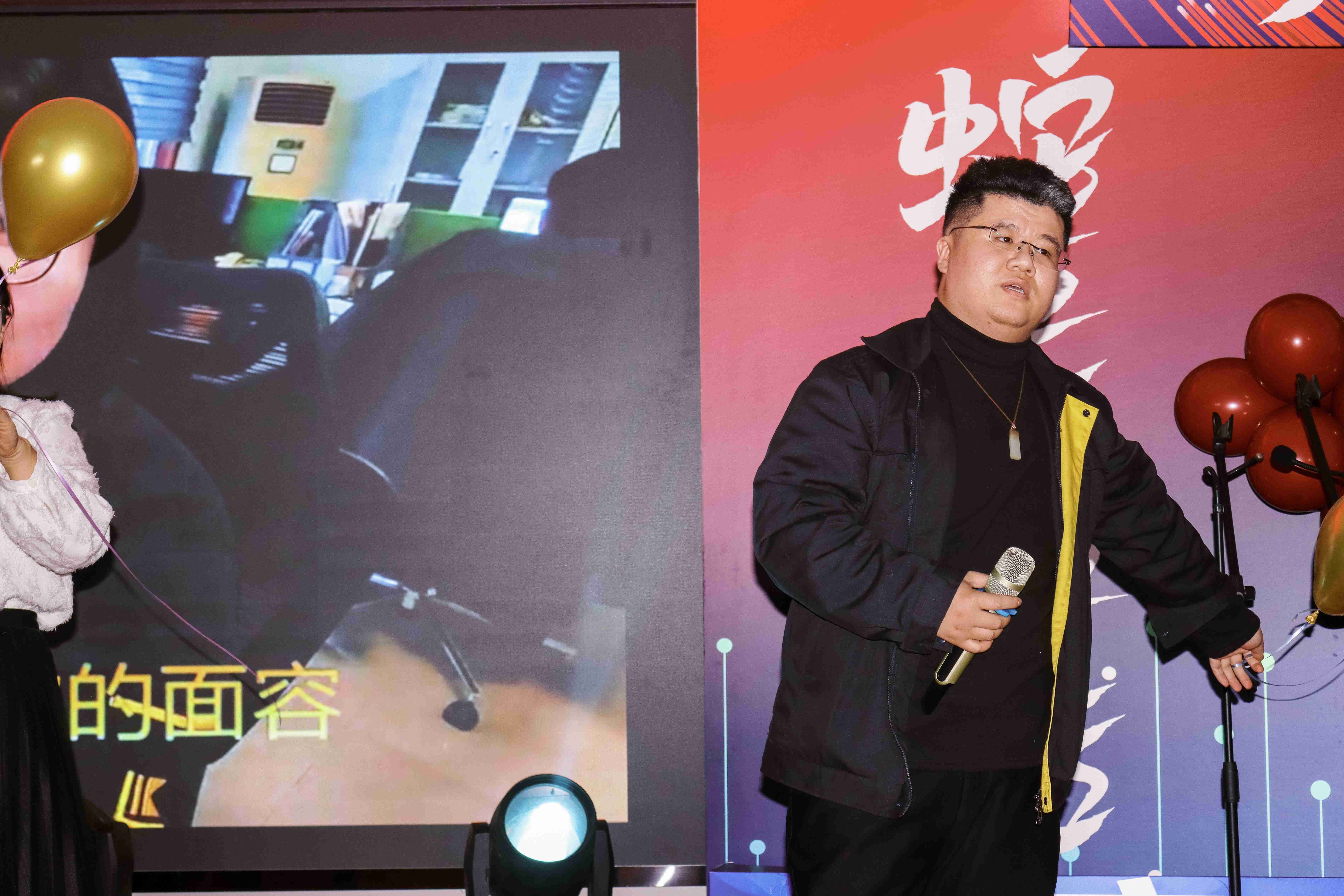 亚洲精品久久一区二区三区