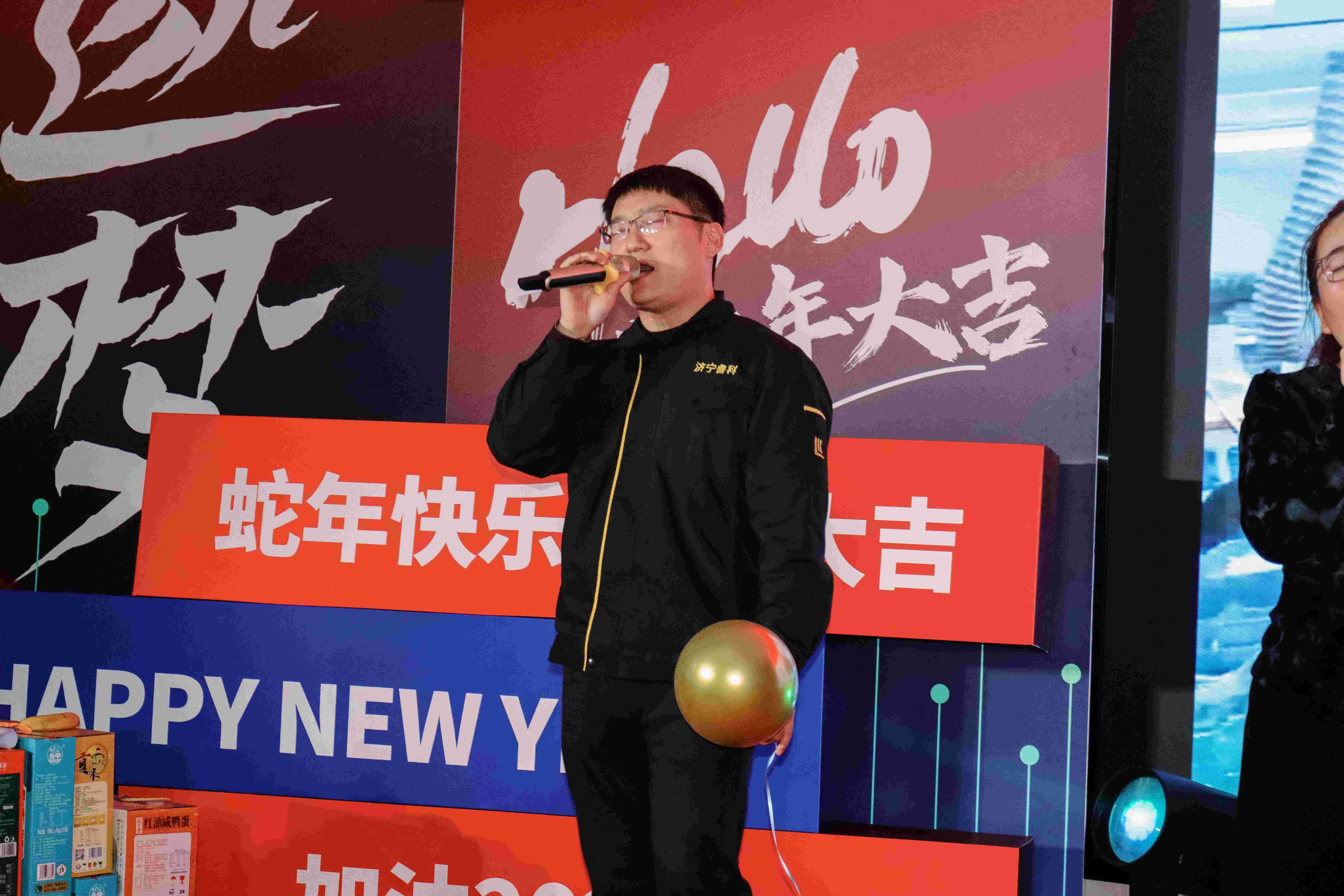 亚洲精品久久一区二区三区